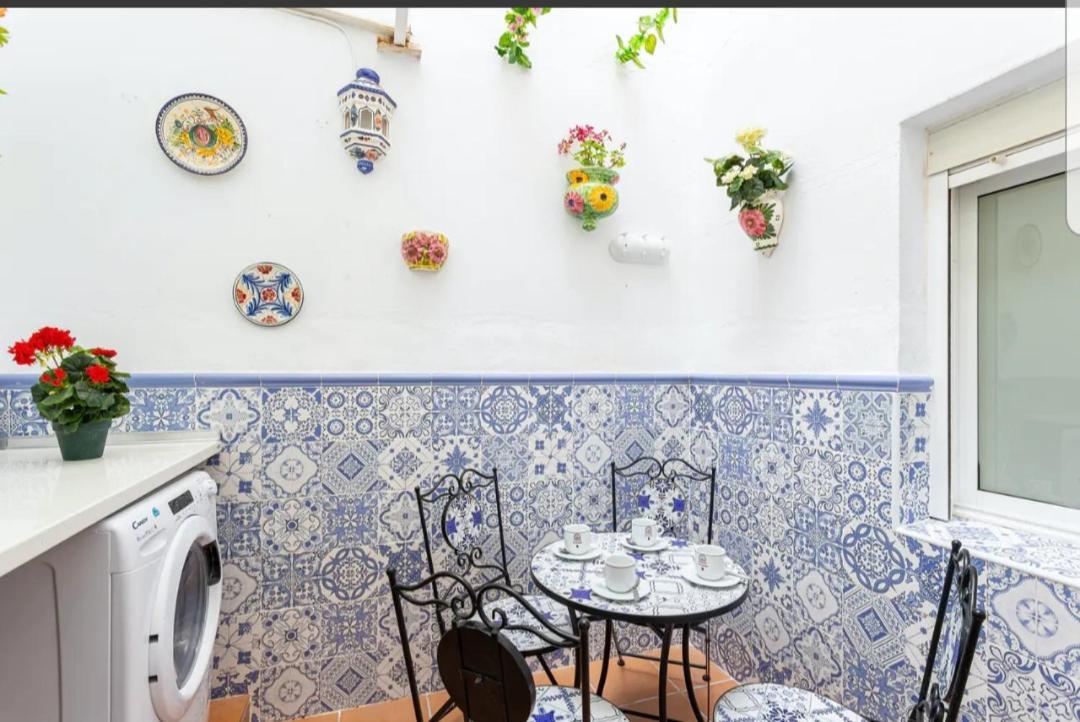 Casa Moreno Нерха Экстерьер фото